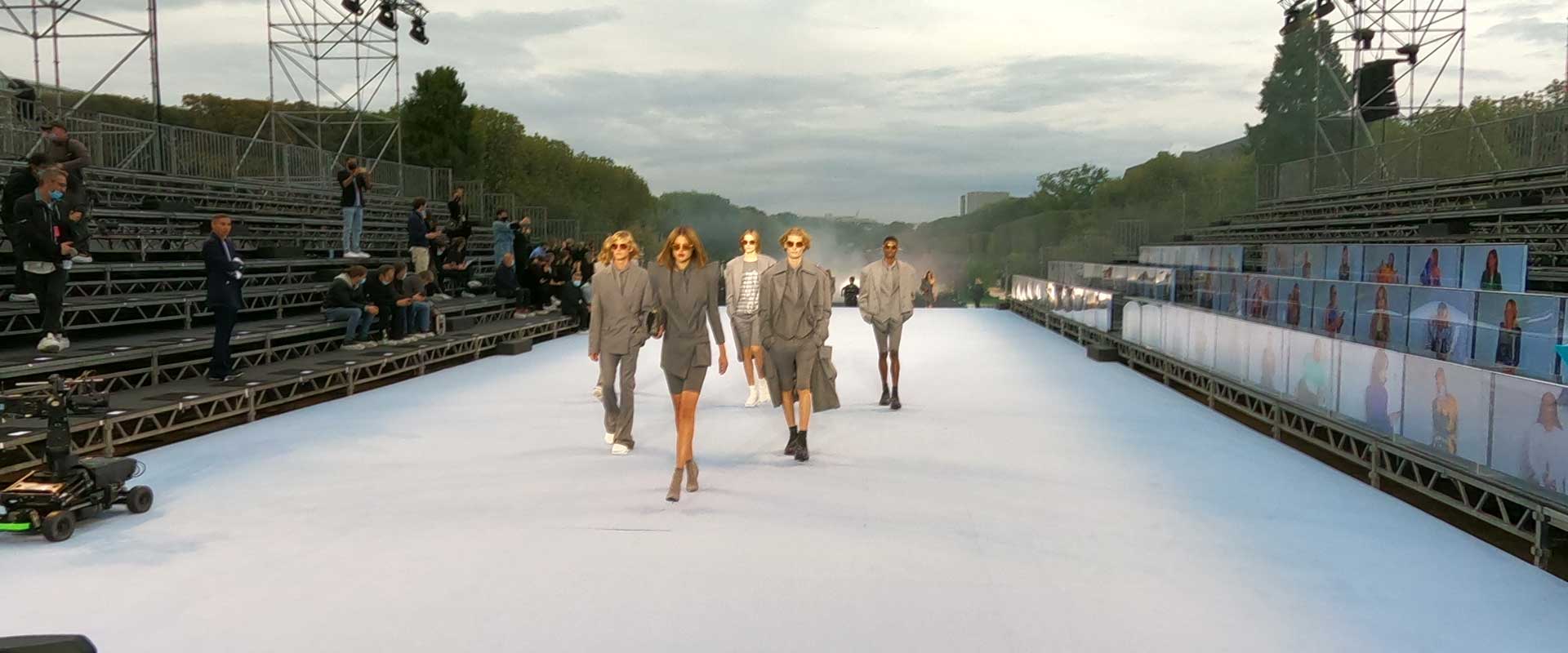 Alternative text - Défilé Balmain | Fashion Week Paris | Septembre 2020