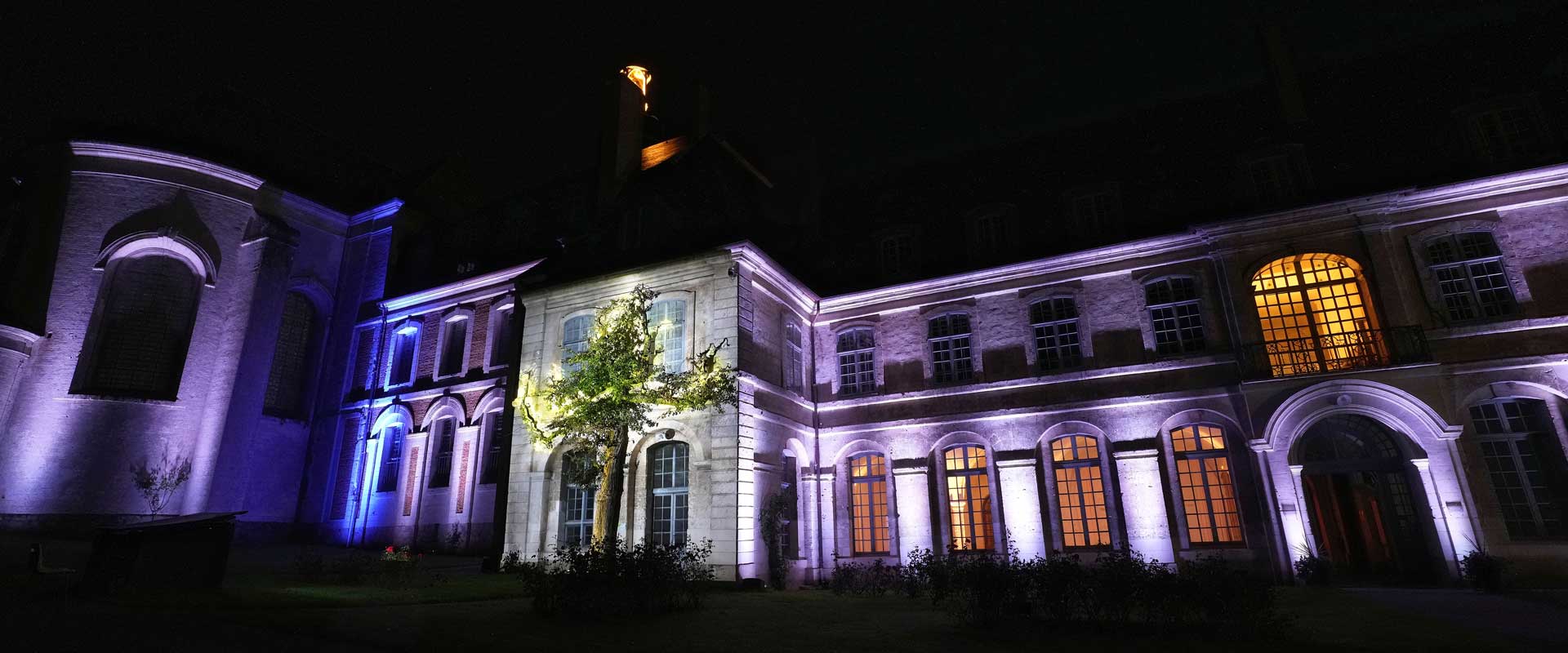 Alternative text - Valloires L'Abbaye Lumière