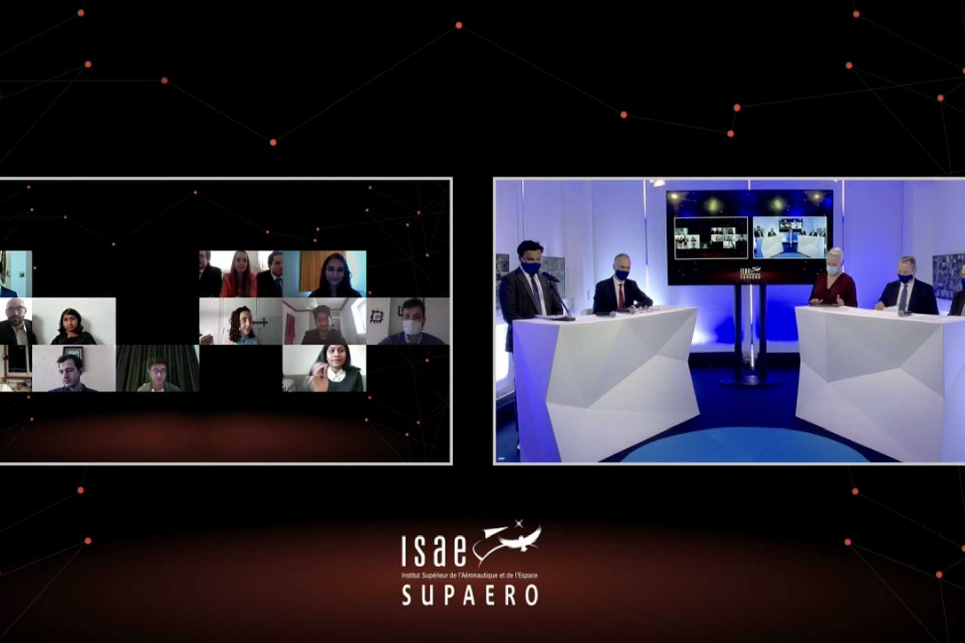 Alternative text - Remise "Master" de l'école SUPAERO dans le Studio 31