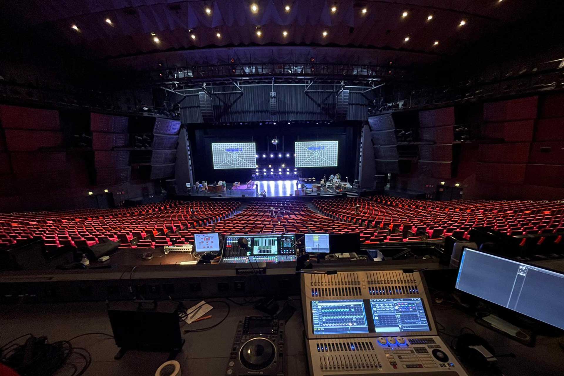 Alternative text - Cérémonie de remise du diplôme d’expertise comptable