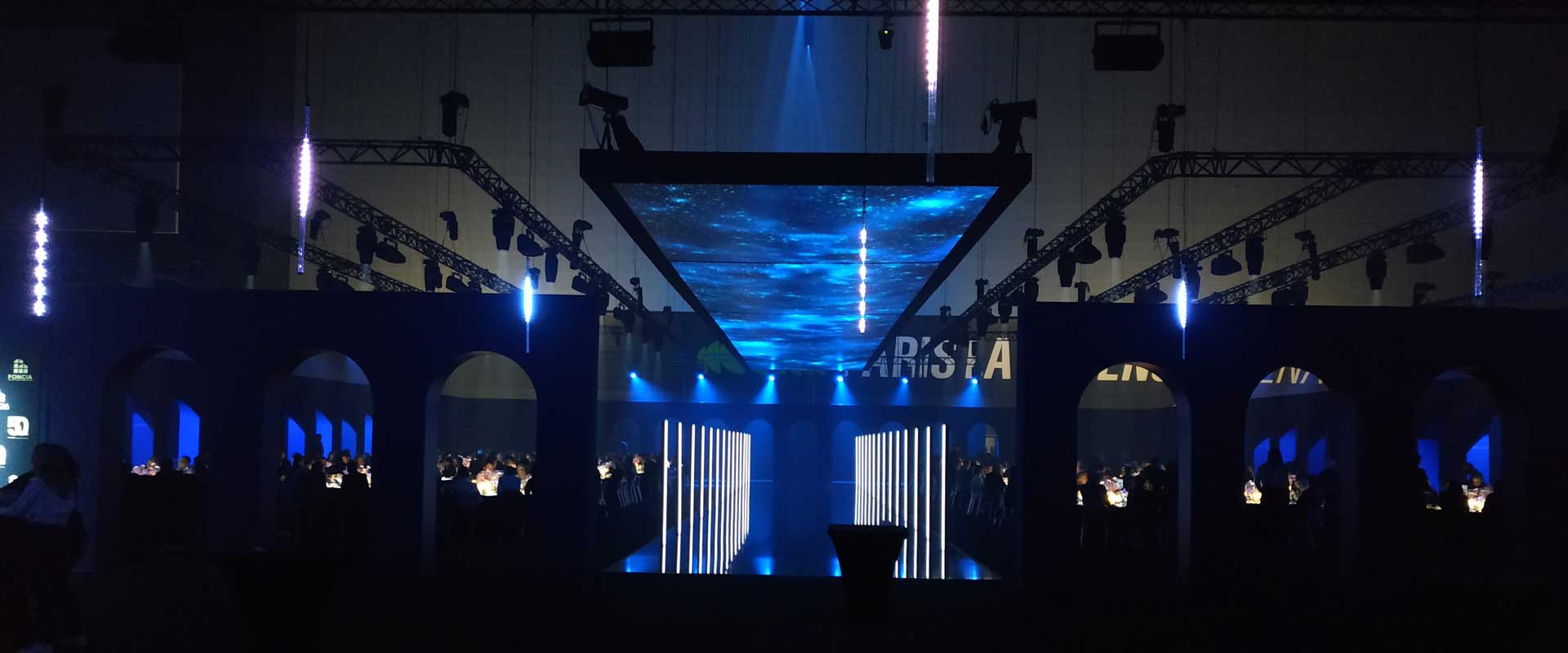 Alternative text - Les 50 ans de Foncia avec Novelty