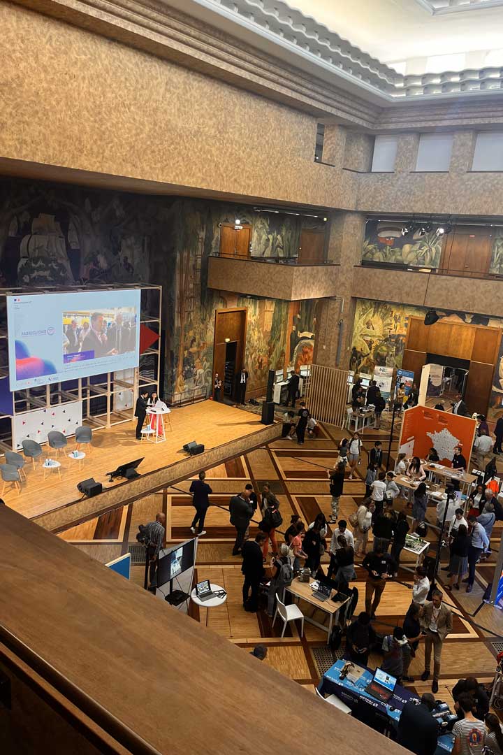 Alternative text - La Caisse des dépôts au Palais de la Porte Dorée