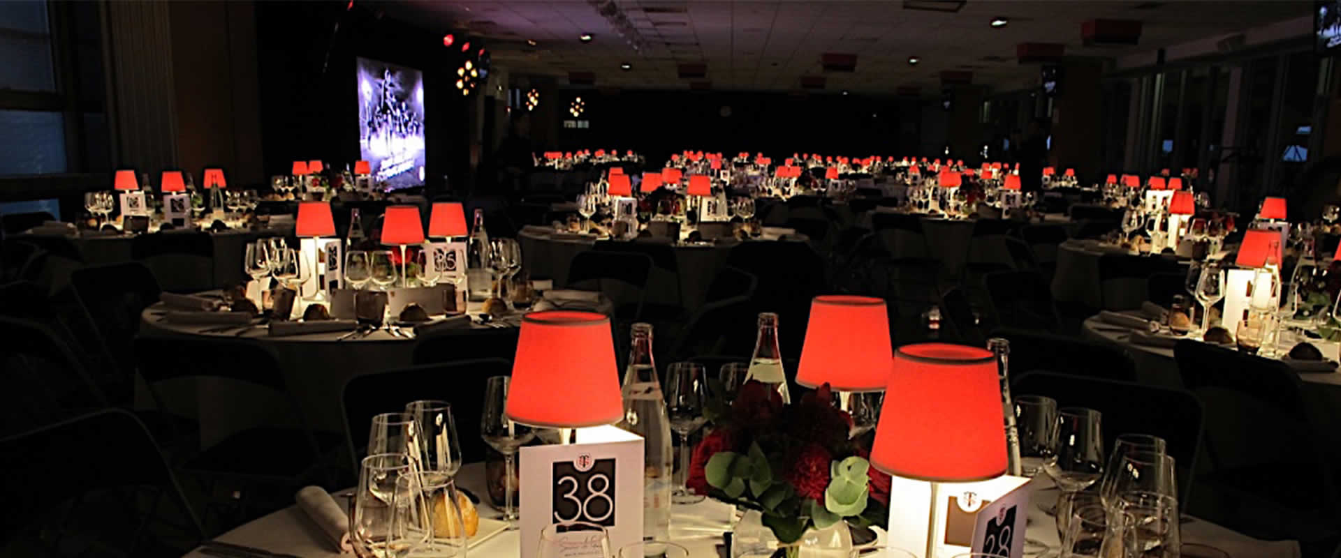 Alternative text - Novelty Toulouse fidèle partenaire lors de la soirée annuelle du Stade Toulousain