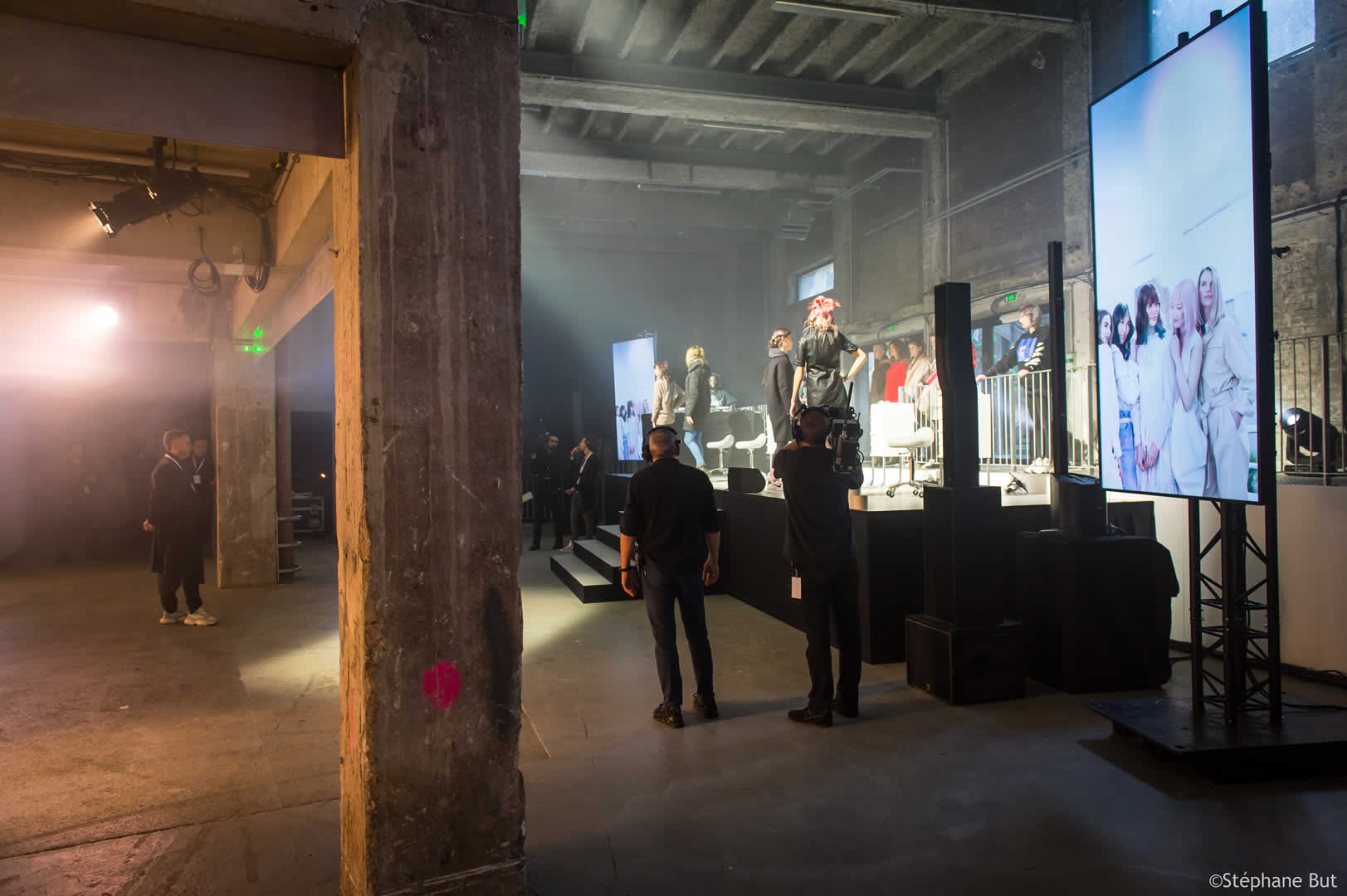 Alternative text - Novelty fête les 110 ans de L'Oréal Professionnel au Palais de Tokyo