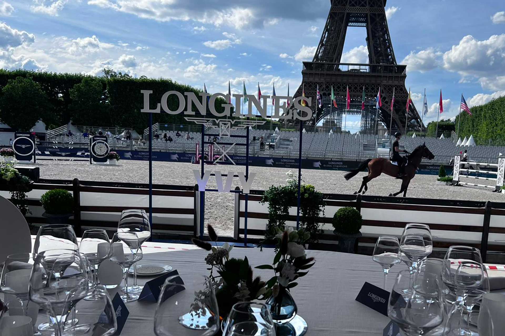 Alternative text - Longines DolceVita X YVY avec Novelty Paris by Luxury Makers