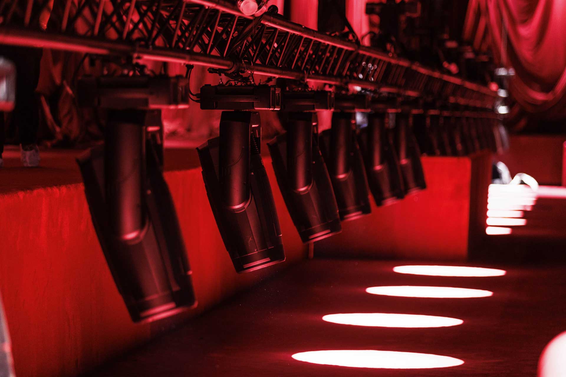 Alternative text - PARIS FASHION WEEK | BALENCIAGA | Septembre-Octobre 2023