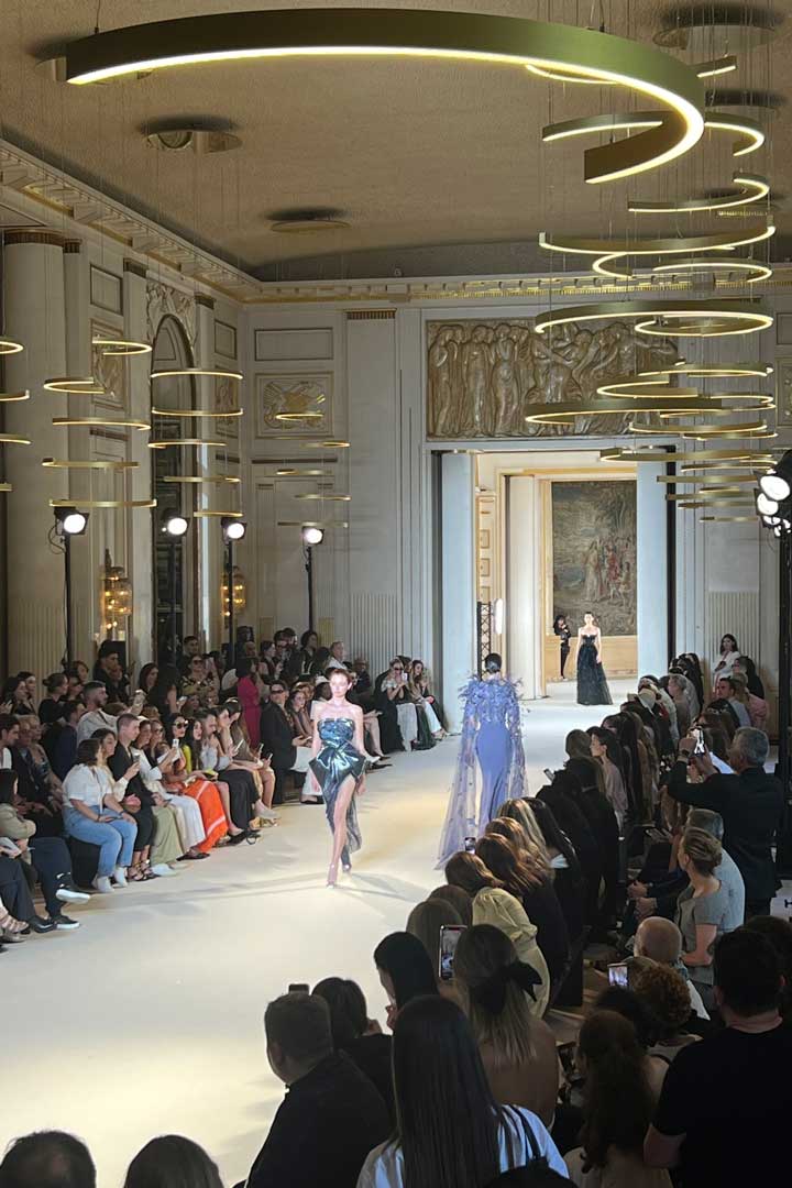 Alternative text - Fashion Week Paris | Tony Ward | Juin 2024