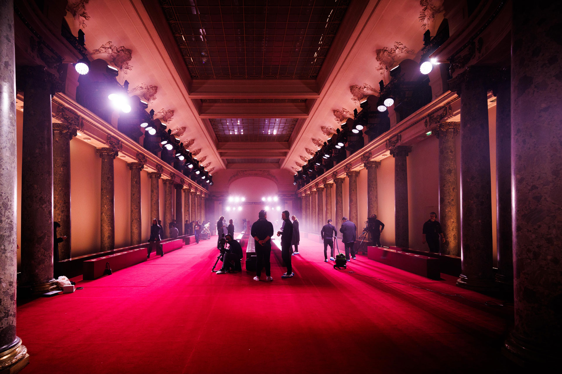 Alternative text - Paris Fashion Week | ZIMMERMAN | Mars 2024